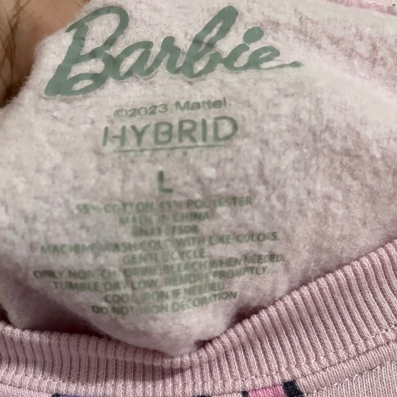 Hybrid Women’s Pink Multi Barbie Print Sweatshirt Sz-L - Picture 3 of 4